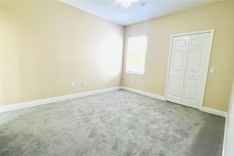 Condo in Winter Garden, Florida, 2 bedrooms № 2391231 - photo 26