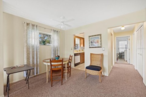 Casa en venta en Sarasota, Florida, 2 dormitorios, 92.16 m2 № 1720883 - foto 6