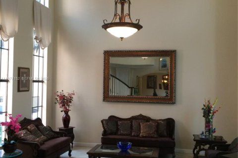 Купить виллу или дом в Мирамар, Флорида 5 спален, 399.02м2, № 2041589 - фото 15