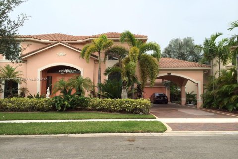 Дом в Мирамар, Флорида 5 спален, 399.02м2 № 2041589