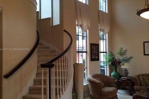 Купить виллу или дом в Мирамар, Флорида 5 спален, 399.02м2, № 2041589 - фото 16