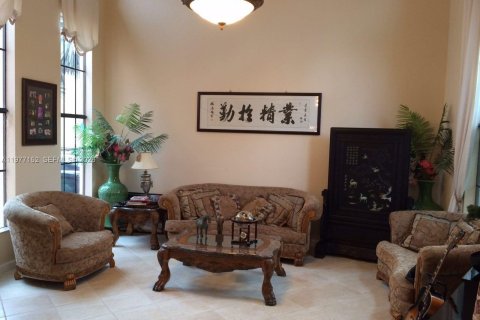 Купить виллу или дом в Мирамар, Флорида 5 спален, 399.02м2, № 2041589 - фото 23