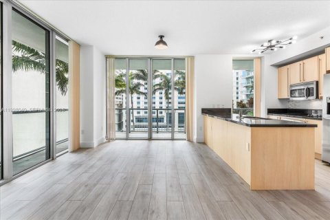 Copropriété à louer à Miami, Floride: 2 chambres, 109.07 m2 № 2064637 - photo 10