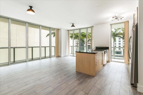 Copropriété à louer à Miami, Floride: 2 chambres, 109.07 m2 № 2064637 - photo 3