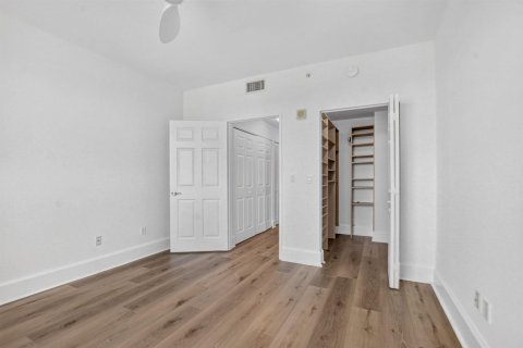 Copropriété à louer à Boca Raton, Floride: 2 chambres, 99.68 m2 № 2243427 - photo 18