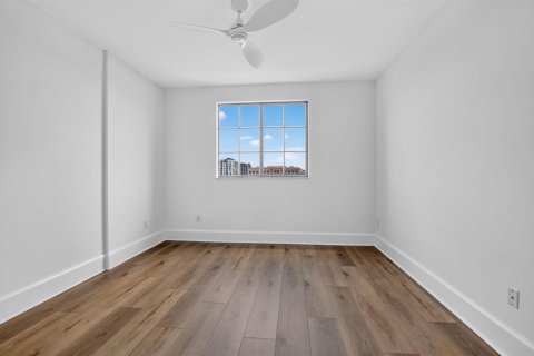 Copropriété à louer à Boca Raton, Floride: 2 chambres, 99.68 m2 № 2243427 - photo 17