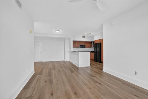 Copropriété à louer à Boca Raton, Floride: 2 chambres, 99.68 m2 № 2243427 - photo 5