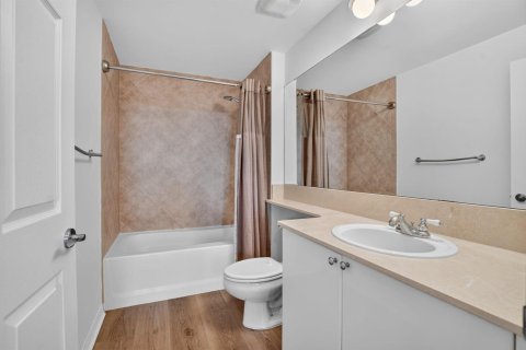 Copropriété à louer à Boca Raton, Floride: 2 chambres, 99.68 m2 № 2243427 - photo 14