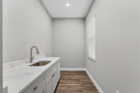 Immobilier commercial à louer à Seffner, Floride № 2157321 - photo 25