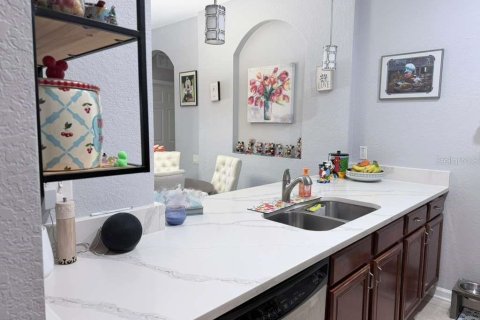Condo in Orlando, Florida, 3 bedrooms  № 2212437 - photo 12