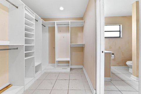 Villa ou maison à vendre à Port St. Lucie, Floride: 3 chambres, 132.01 m2 № 2181329 - photo 11