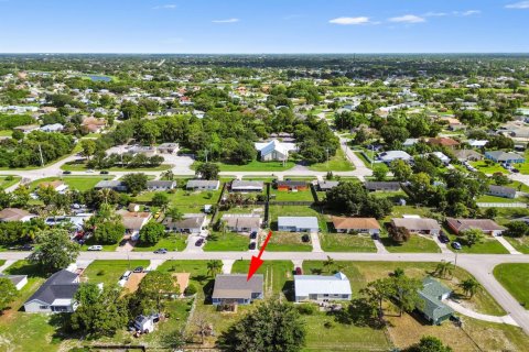 Villa ou maison à vendre à Port St. Lucie, Floride: 3 chambres, 132.01 m2 № 2181329 - photo 23
