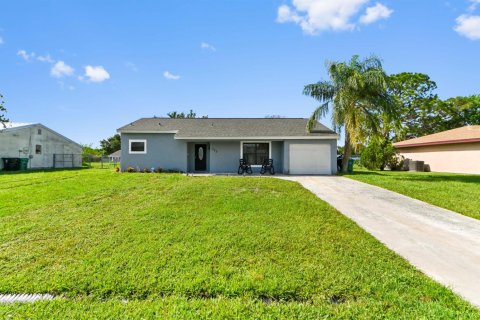 Villa ou maison à Port St. Lucie, Floride 3 chambres, 132.01 m2 № 2181329