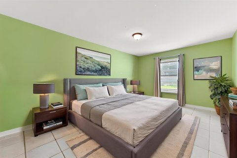 Villa ou maison à vendre à Port St. Lucie, Floride: 3 chambres, 132.01 m2 № 2181329 - photo 9