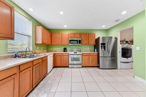 Villa ou maison à vendre à Port St. Lucie, Floride: 3 chambres, 132.01 m2 № 2181329 - photo 7