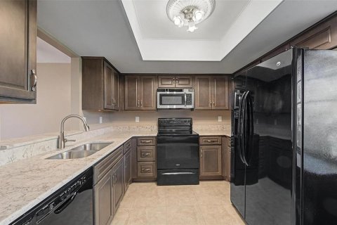 Купить кондоминиум в Сан-Сити-Центр, Флорида 4 комнаты, 92.9м2, № 2224744 - фото 28