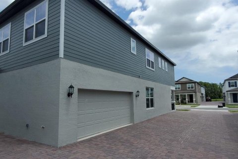 House in New Smyrna Beach, Florida 4 bedrooms, 195.19 sq.m. № 1912073 - photo 22