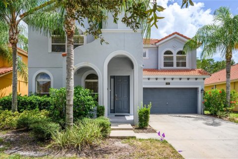 House in Kissimmee, Florida 6 bedrooms, 326.27 sq.m. № 2330489