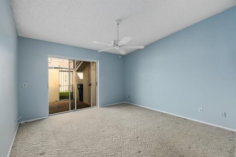 House in Bradenton, Florida 2 bedrooms, 114.83 sq.m. № 2204430 - photo 9