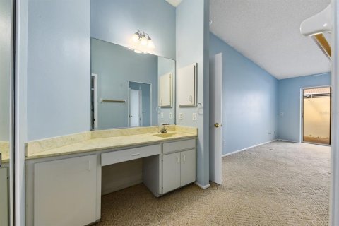 House in Bradenton, Florida 2 bedrooms, 114.83 sq.m. № 2204430 - photo 6