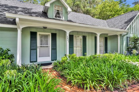 Casa en venta en Mount Dora, Florida, 3 dormitorios, 175.59 m2 № 1812952 - foto 2