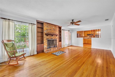 Casa en venta en Mount Dora, Florida, 3 dormitorios, 175.59 m2 № 1812952 - foto 6