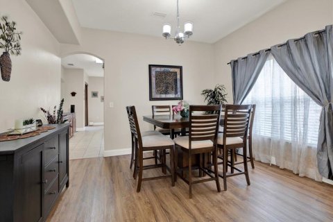 Villa ou maison à vendre à Wesley Chapel, Floride: 6 chambres, 278.52 m2 № 2120825 - photo 6