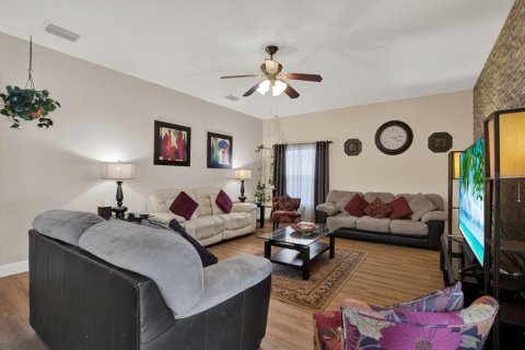 Villa ou maison à vendre à Wesley Chapel, Floride: 6 chambres, 278.52 m2 № 2120825 - photo 17
