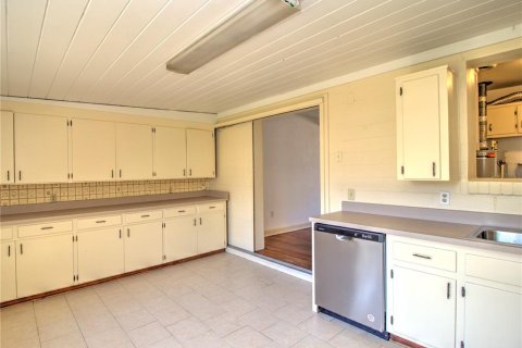 Casa en venta en Ocala, Florida, 4 dormitorios, 348.01 m2 № 1536692 - foto 10