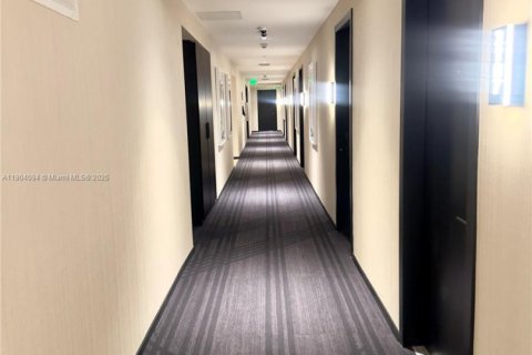 Copropriété à vendre à Miami, Floride: 1 chambre № 1963218 - photo 20