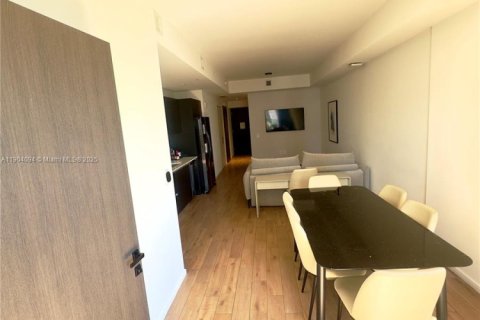 Copropriété à vendre à Miami, Floride: 1 chambre № 1963218 - photo 4