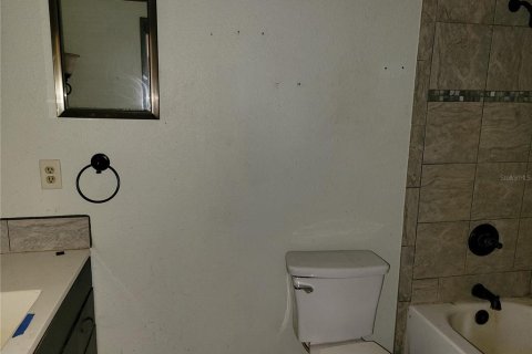 Casa en venta en Mims, Florida, 2 dormitorios, 129.97 m2 № 1680659 - foto 20