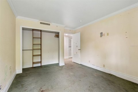 Condo in Palm Harbor, Florida, 2 bedrooms  № 2202127 - photo 28