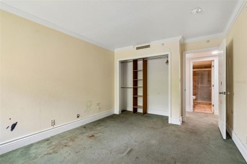 Condo in Palm Harbor, Florida, 2 bedrooms  № 2202127 - photo 29