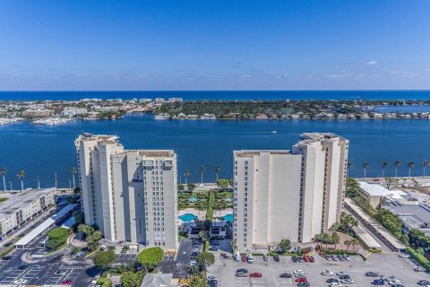 Copropriété à vendre à West Palm Beach, Floride: 1 chambre, 88.26 m2 № 2439180 - photo 18