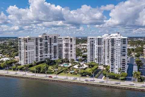 Copropriété à vendre à West Palm Beach, Floride: 1 chambre, 88.26 m2 № 2439180 - photo 16