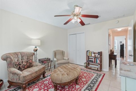 Casa en venta en The Villages, Florida, 3 dormitorios, 129.32 m2 № 1637453 - foto 15