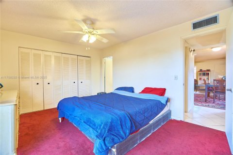 Condo in Delray Beach, Florida, 1 bedroom № 1958288 - photo 19