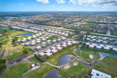 Condo in Delray Beach, Florida, 1 bedroom № 1958288 - photo 22