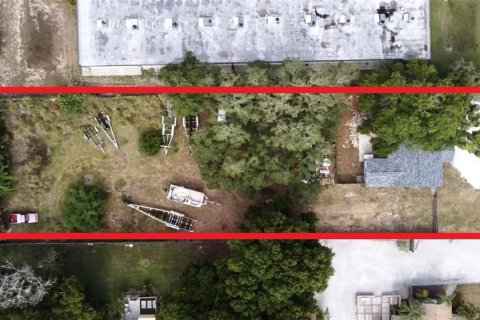 Immobilier commercial à vendre à Largo, Floride: 106.47 m2 № 1193218 - photo 1