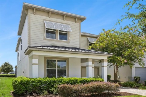 Casa en venta en Kissimmee, Florida, 6 dormitorios, 278.52 m2 № 2298214 - foto 3