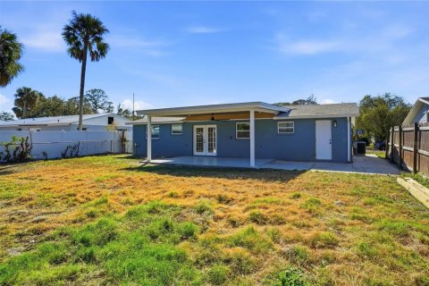 Villa ou maison à louer à Port Richey, Floride: 3 chambres, 121.89 m2 № 2103430 - photo 21