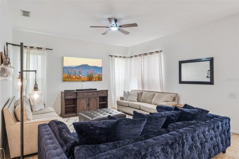 Villa ou maison à vendre à Windermere, Floride: 4 chambres, 301.75 m2 № 2148361 - photo 17