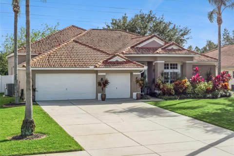 Villa ou maison à vendre à Windermere, Floride: 4 chambres, 301.75 m2 № 2148361 - photo 2