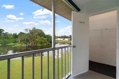 Copropriété à vendre à New Port Richey, Floride: 2 chambres, 77.57 m2 № 1817427 - photo 18