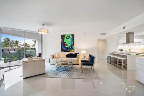 Copropriété à vendre à North Miami Beach, Floride: 2 chambres, 158.31 m2 № 1448728 - photo 3