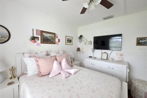 House in Okeechobee, Florida 3 bedrooms, 135.27 sq.m. № 1773746 - photo 28