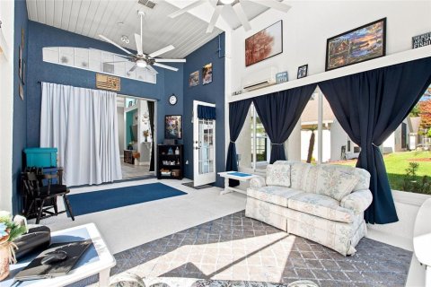 Villa ou maison à vendre à Davenport, Floride: 3 chambres, 193.33 m2 № 2308094 - photo 19