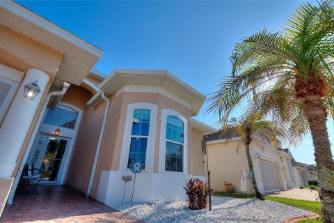 Villa ou maison à vendre à Davenport, Floride: 3 chambres, 193.33 m2 № 2308094 - photo 28