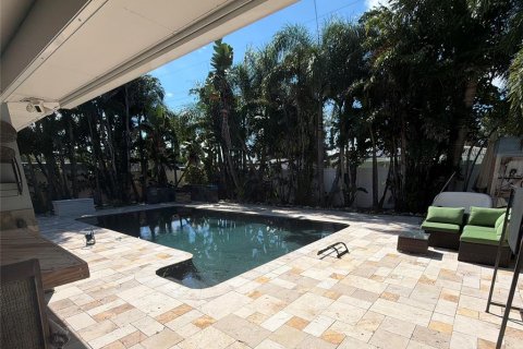 House in Largo, Florida 2 bedrooms, 95.32 sq.m. № 2388122 - photo 8